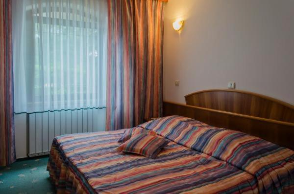 Finida, Motel, Restavracija In Pivovarna Obrov 외부 사진