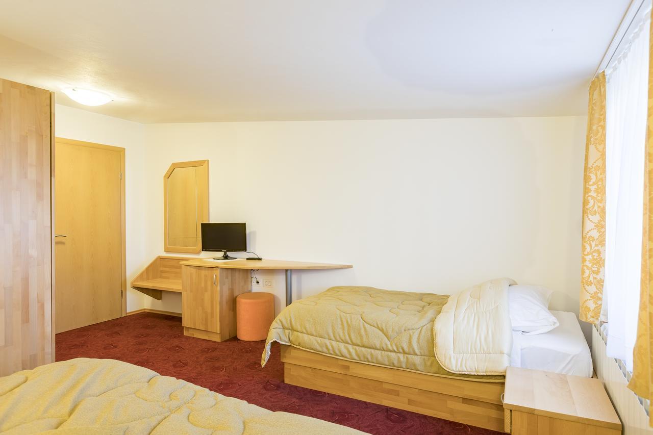 Finida, Motel, Restavracija In Pivovarna Obrov 외부 사진